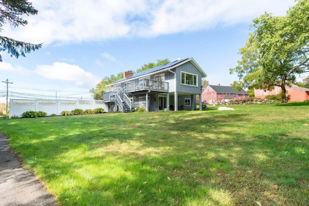 Unique Retreat With Private Patio, 4 King Beds And Bbq Villa Groton Eksteriør bilde